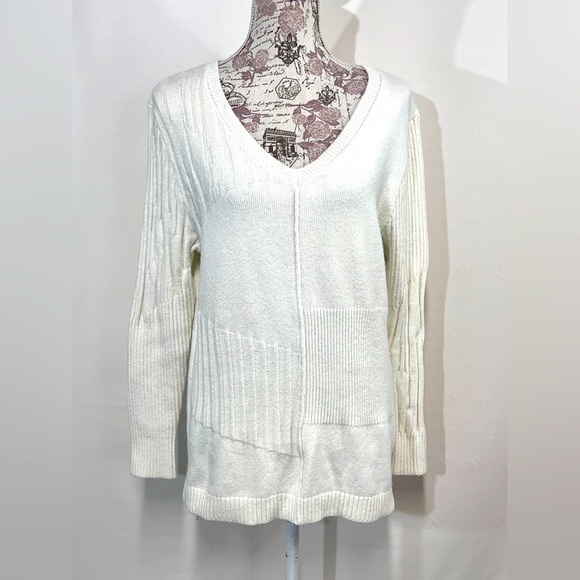 SUNDANCE Ivory ribbed V neck‎ sweater size S - Picture 1 of 12